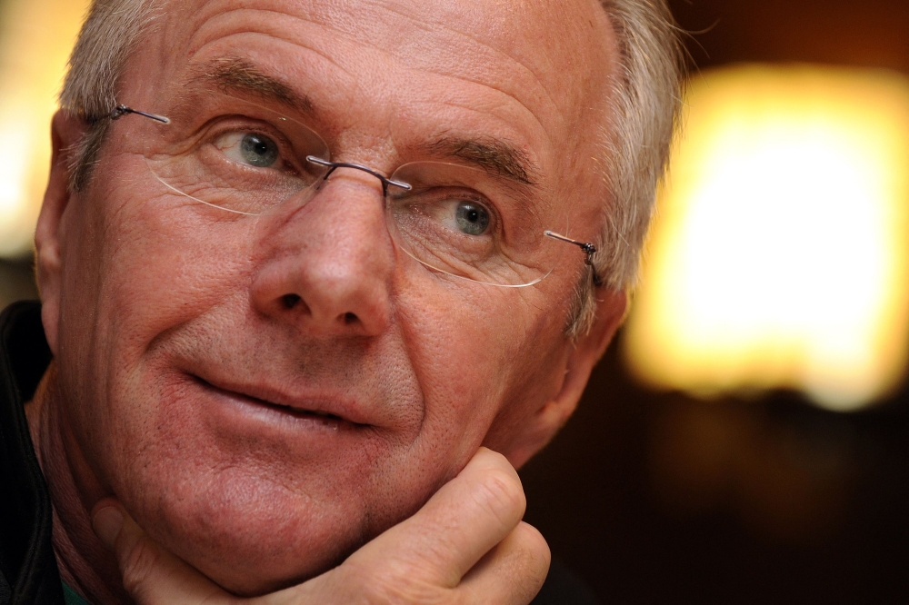 (FILES) Ivory Coast team coach Sven-Goran Eriksson of Sweden gestures during a press conference on May 20, 2010 in Montreux, Switzerland, ahead of the FIFA World Cup 2010 in South Africa. (Photo by Fabrice COFFRINI / AFP)
