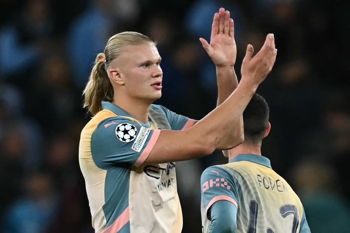 Manchester City's Norwegian striker #09 Erling Haaland applauds fans on the pitch after the UEFA Champions League, league phase football match between Manchester City and Inter Milan at the Etihad stadium, in Manchester, north-west England, on September 18, 2024 The game ended 0-0. Photo by Paul ELLIS / AFP.