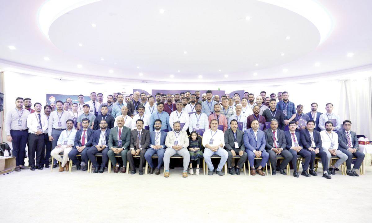 Managing Director of Al Rawabi Group of Companies Mohammed Abdulla; Executive Director Ajmal Abdulla; Group Director Muhammed Sadhiq; Group Director Harris Thayyil; and Group General Manager Kannu Baker with employees during the meeting.