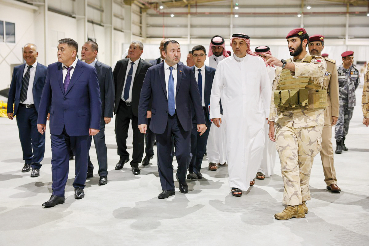 Deputy Prime Minister and Minister of State for Defense Affairs H E Dr. Khalid bin Mohammed Al Attiyah with Deputy Prime Minister and Chairman of the State Committee for National Security of the Kyrgyz Republic H E Lieutenant General Kamchybek Tashiev and other officials.
