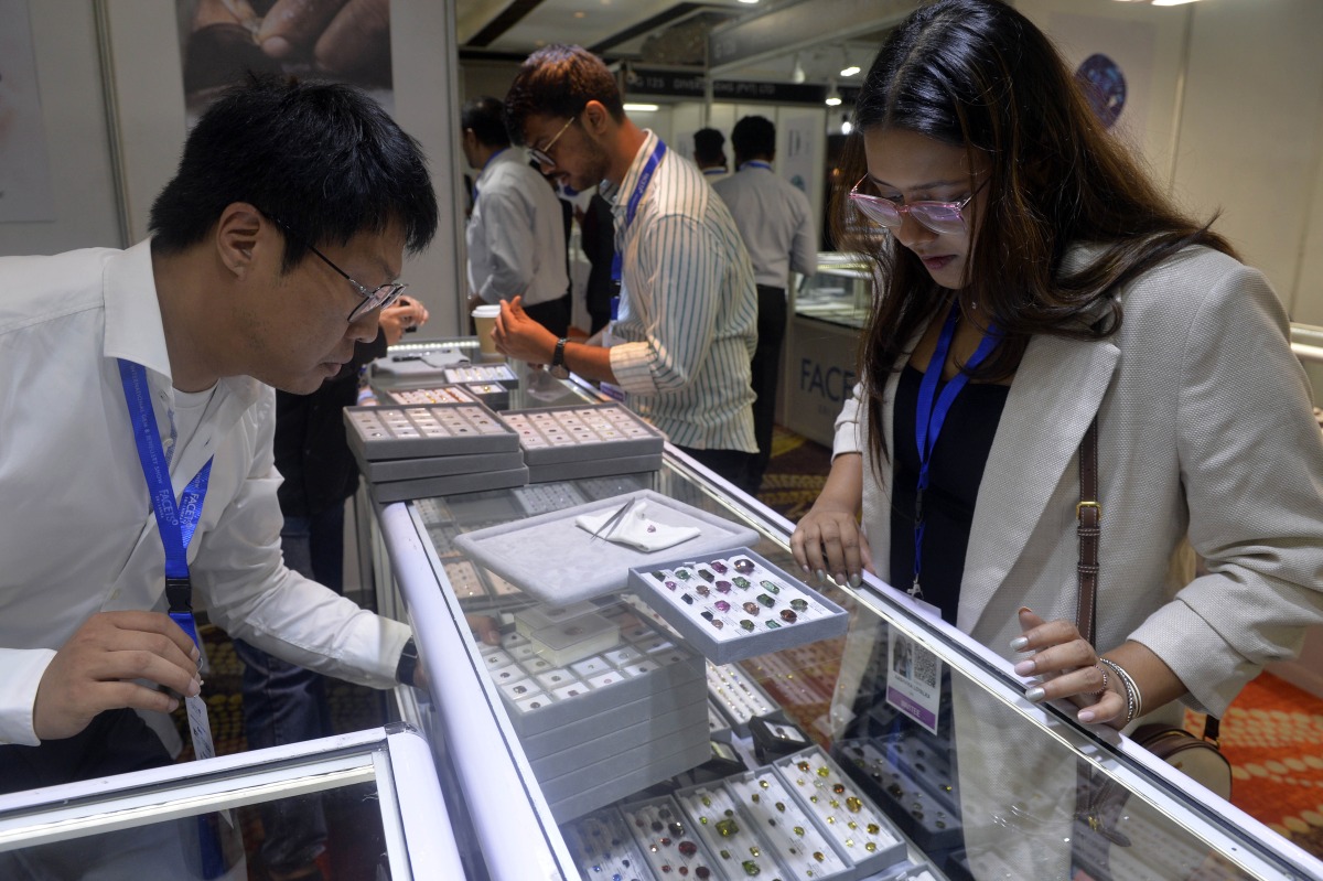 People visit FACETS Sri Lanka 2025, an international gem and jewellery exhibition, in Colombo, Sri Lanka, Jan. 4, 2025. (Photo by Gayan Sameera/Xinhua)
