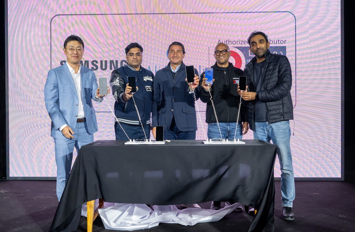 Officials during the launch of Samsung Galaxy S25 series.