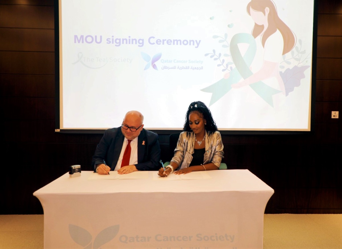 Dr. Hadi Mohamad Abu Rasheed (left), Scientific Advisor at QCS, and Nicole Alexander, founder of The Teal Society, signing the MoU recently.