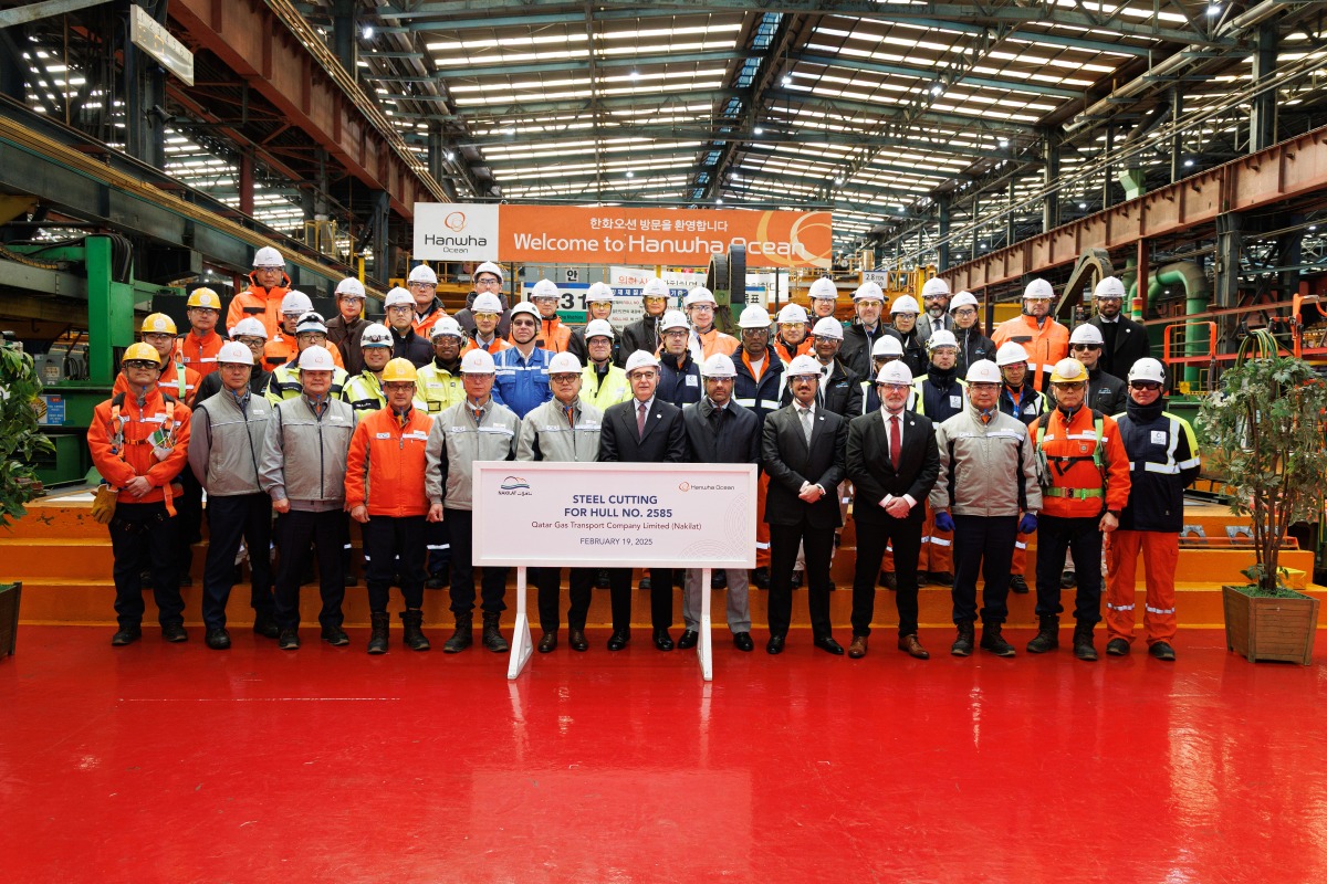 Officials during the steel cutting ceremony of its new LNG carriers.