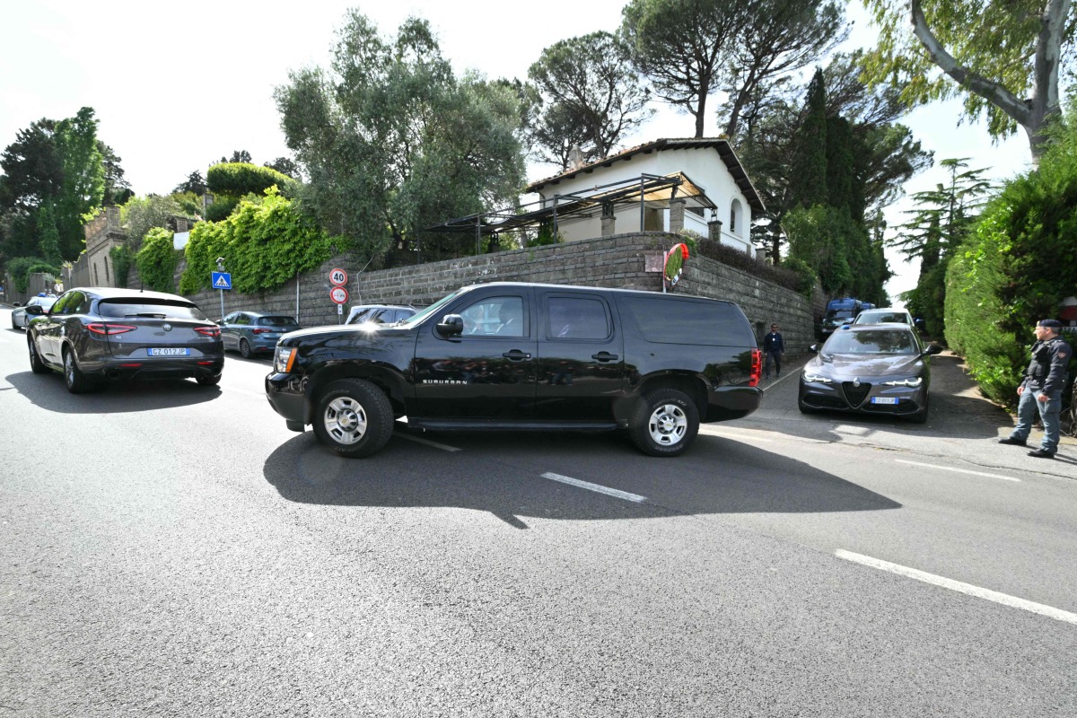 Vehicles of the US delegation leave the Omani embassy in Rome after a second round of nuclear talks between Iran and the United States on April 19, 2025. (Photo by Andreas SOLARO / AFP)
