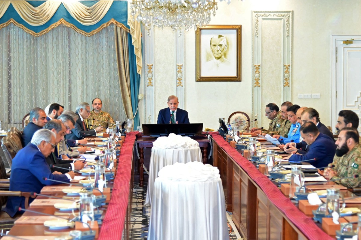 In this handout photograph taken and released by Pakistan's Prime Minister Office on April 24, 2025, Pakistan's Prime Minister Shehbaz Sharif (C) chairs a high level security meeting with the chiefs of the Pakistan forces and other government officials at the Prime Minister House in Islamabad. (Photo by Pakistan's Prime Minister Office / AFP)