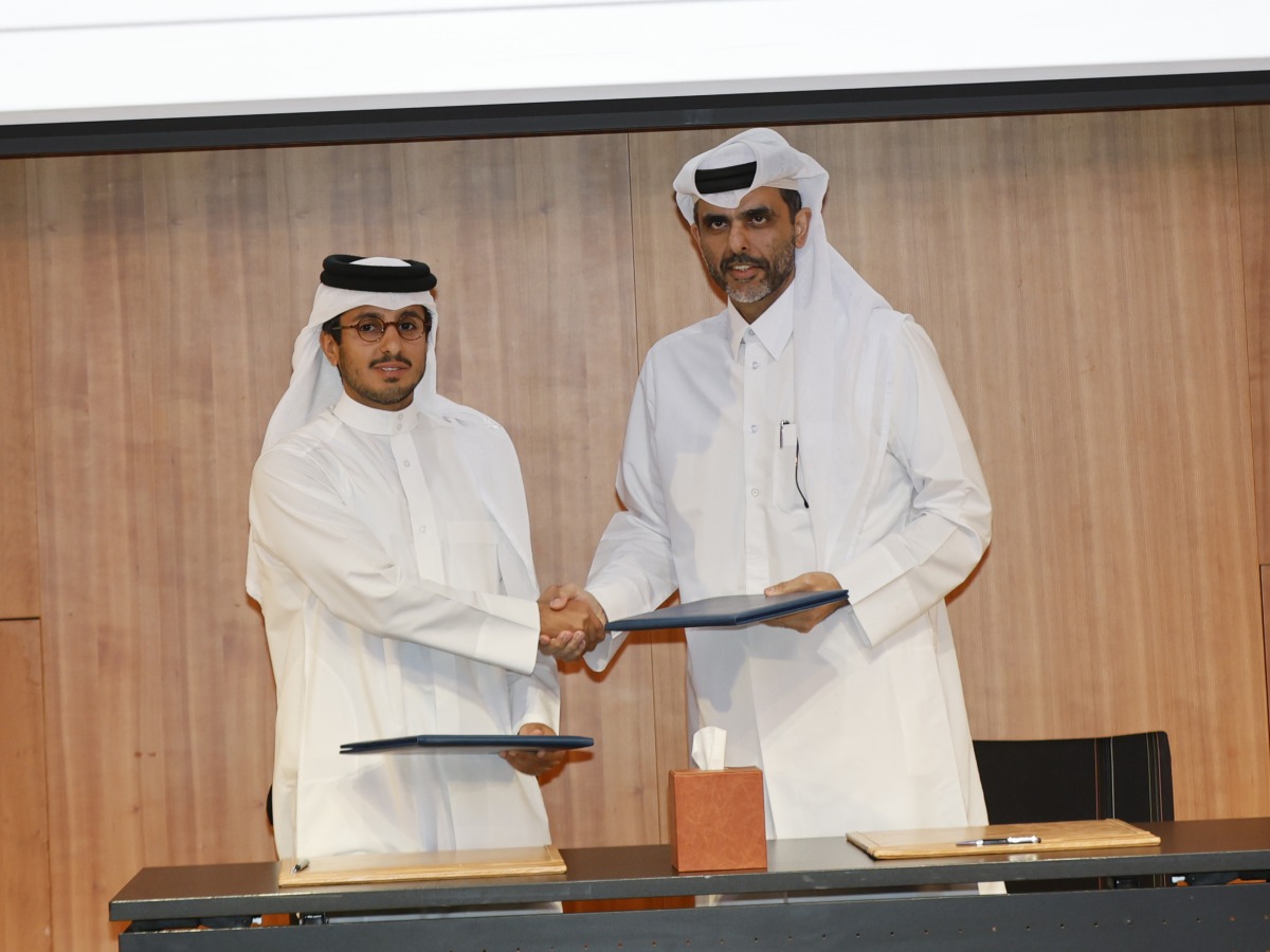 Aqarat Chairman, Eng. Khalid bin Ahmed Al Obaidli and the CEO of JMJ Group Holding, Sheikh Jabor bin Mansour Jabor Al Thani during the press conference, yesterday.