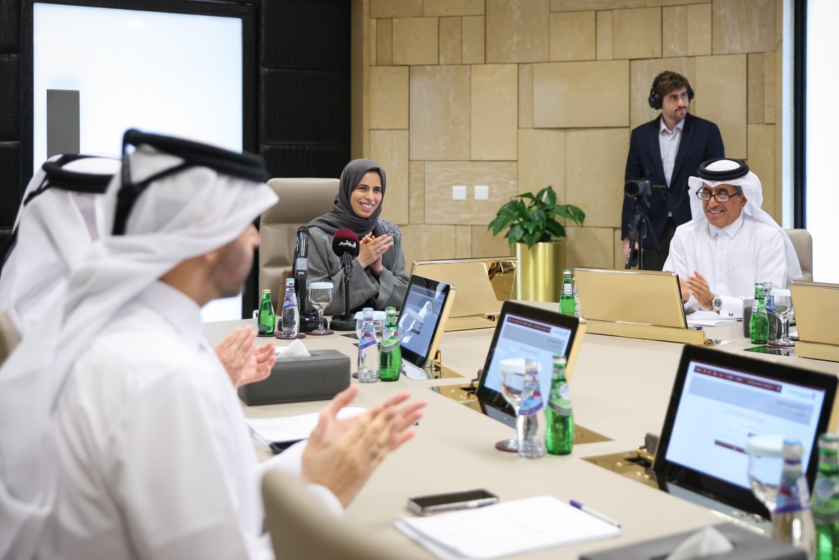 Minister of Education and Higher Education H E Lolwah bint Rashid bin Mohammed Al-Khater applauds while approving the results along with other Ministry officials.