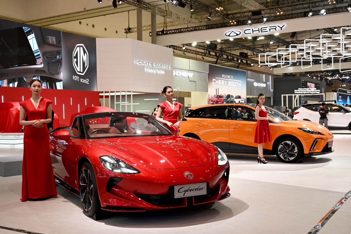 This photo taken on July 23, 2025 shows products of Chinese auto brands during the exclusive media day of GAIKINDO Indonesia International Auto Show (GIIAS) 2025 at the Indonesia Convention Exhibition in Tangerang, Banten Province, Indonesia. (Xinhua/Agung Kuncahya B.)

