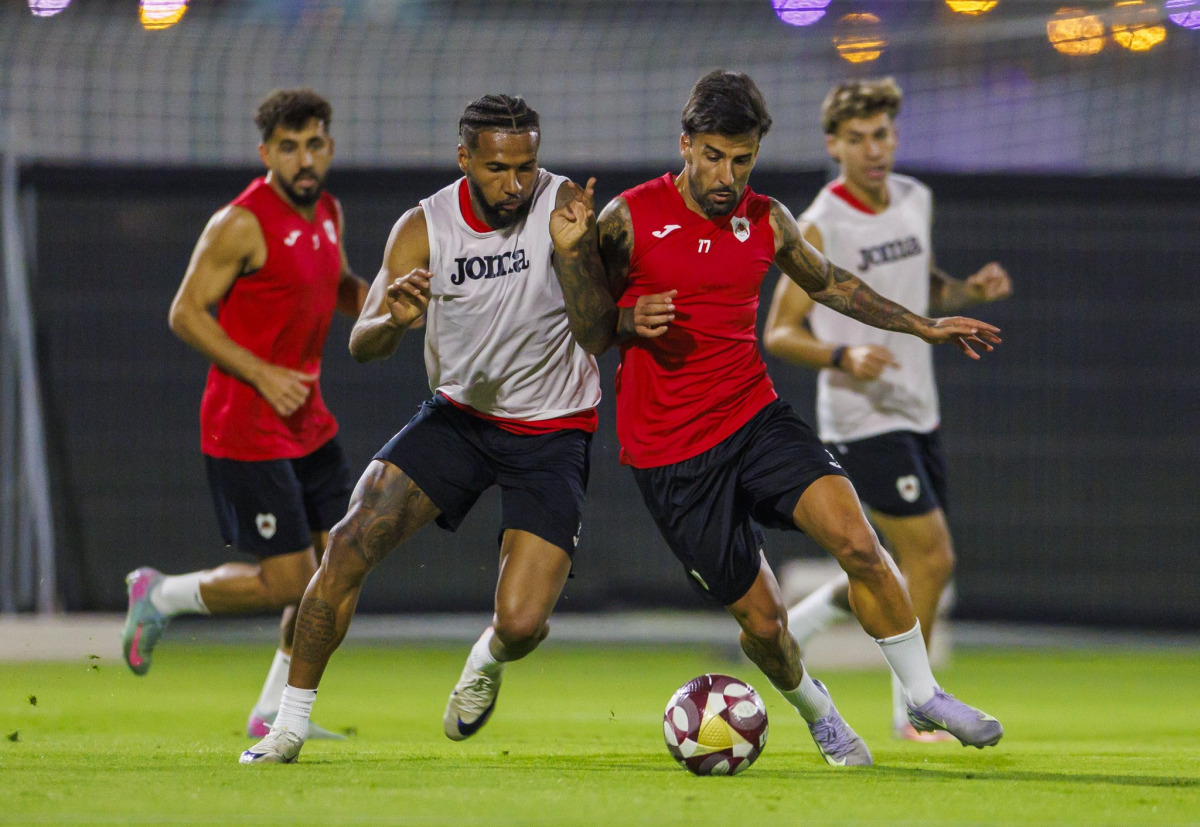 Al Rayyan players during a training session as they prepare for match against Qatar SC.