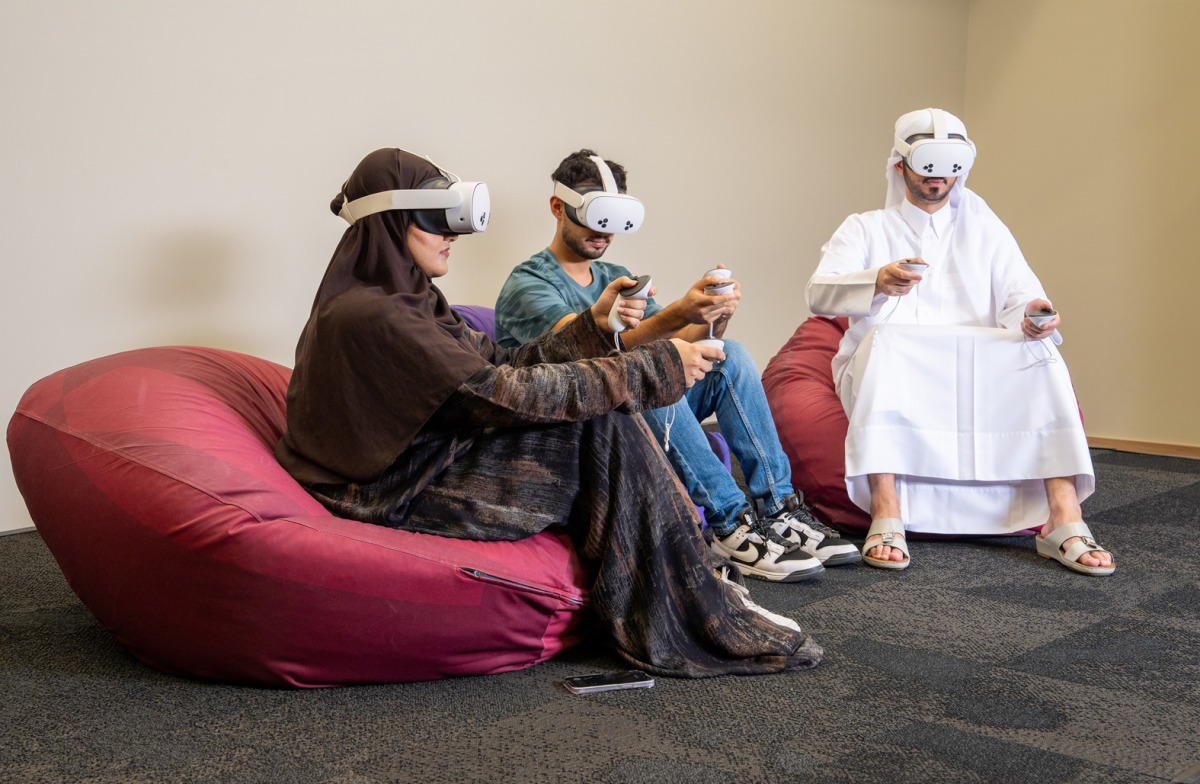 Kicked off on September 25 at Multaqa, Qatar Foundation, the tour is visiting universities and schools in Qatar until November 15.