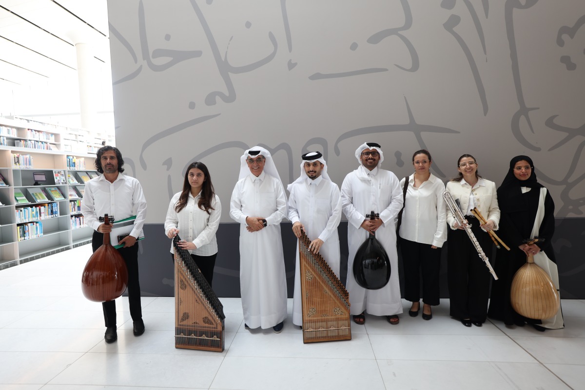 Minister of State and President of Qatar National Library H E Dr. Hamad bin Abdulaziz Al-Kawari with participants during the Cultural Day at Qatar National Library.