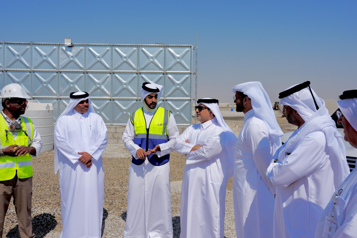 Minister of Environment and Climate Change H E Dr. Abdullah bin Abdulaziz bin Turki Al Subaie and other officials visiting a construction waste recycling plant in Rawdat Rashid.