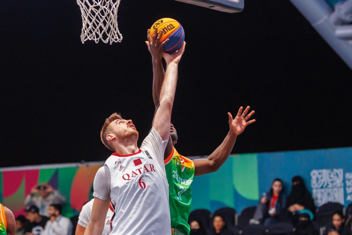 Action during the 3x3 basketball match between Qatar and Ivory Coast.