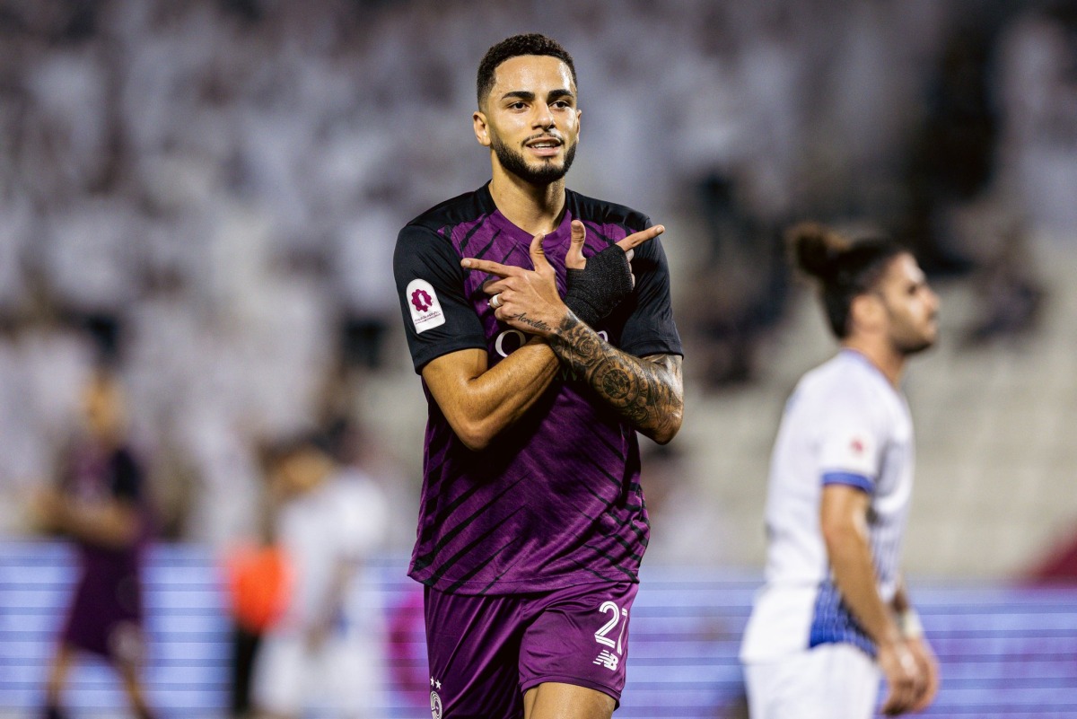 Giovani celebrates after scoring a goal. 