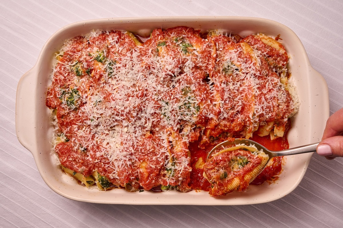 Stuffed shells with spinach and ricotta. Photo by Lauren Bulbin/The Washington Post