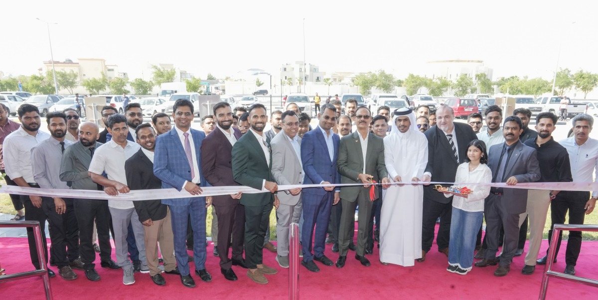 Chairman of Western International Group, KP Basheer along with Mark & Save senior officials and representatives during the inauguration ceremony.