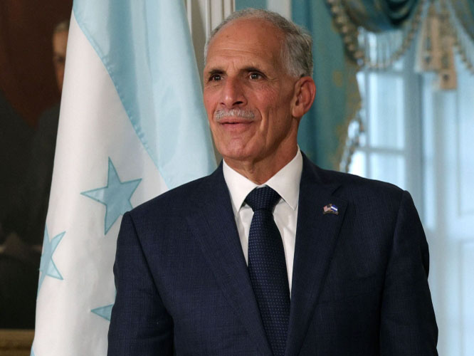President-Elect Nasry Asfura of Honduras participates in a photo-op prior to a meeting with U.S. Secretary of State Marco Rubio at the State Department on January 12, 2026 in Washington, DC. (Photo by: Alex Wong/Getty Images/AFP)