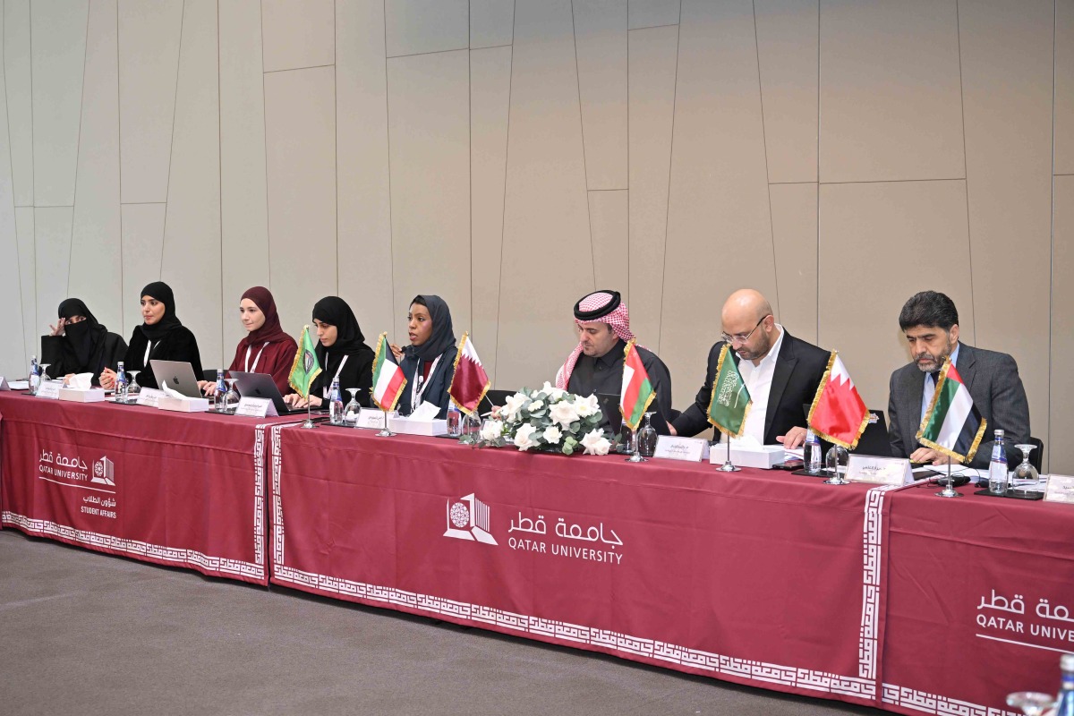 Participants during the meeting. 