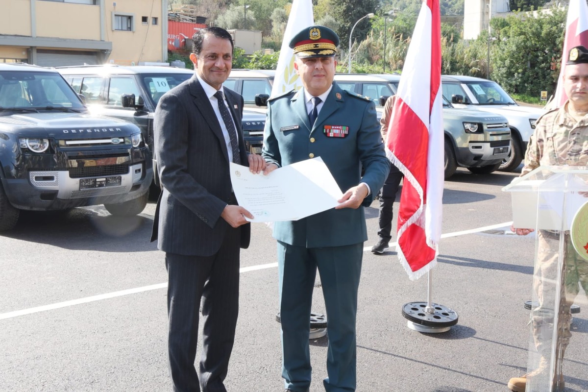 Ambassador of Qatar to Lebanon H E Sheikh Saud bin Abdulrahman Al-Thani (left) during the handover ceremony. 