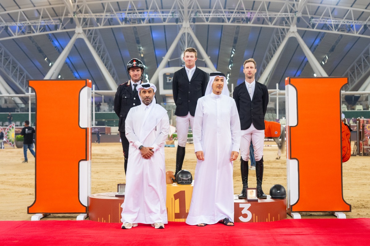 Chairman of Hermes Middle East Wissam Al Mana and Member of the Championship's Organizing Committee Rashid Al Kaabi honoured the winners of CSI5* 155cm Prix Hermes Sellier.