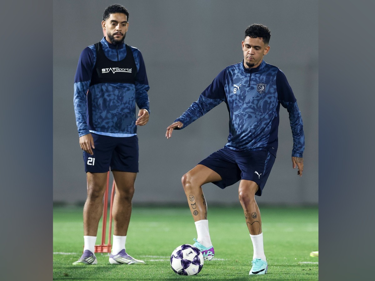 Al Duhail looks to secure a crucial victory to stay in contention for the AFC Champions League Elite Round of 16.