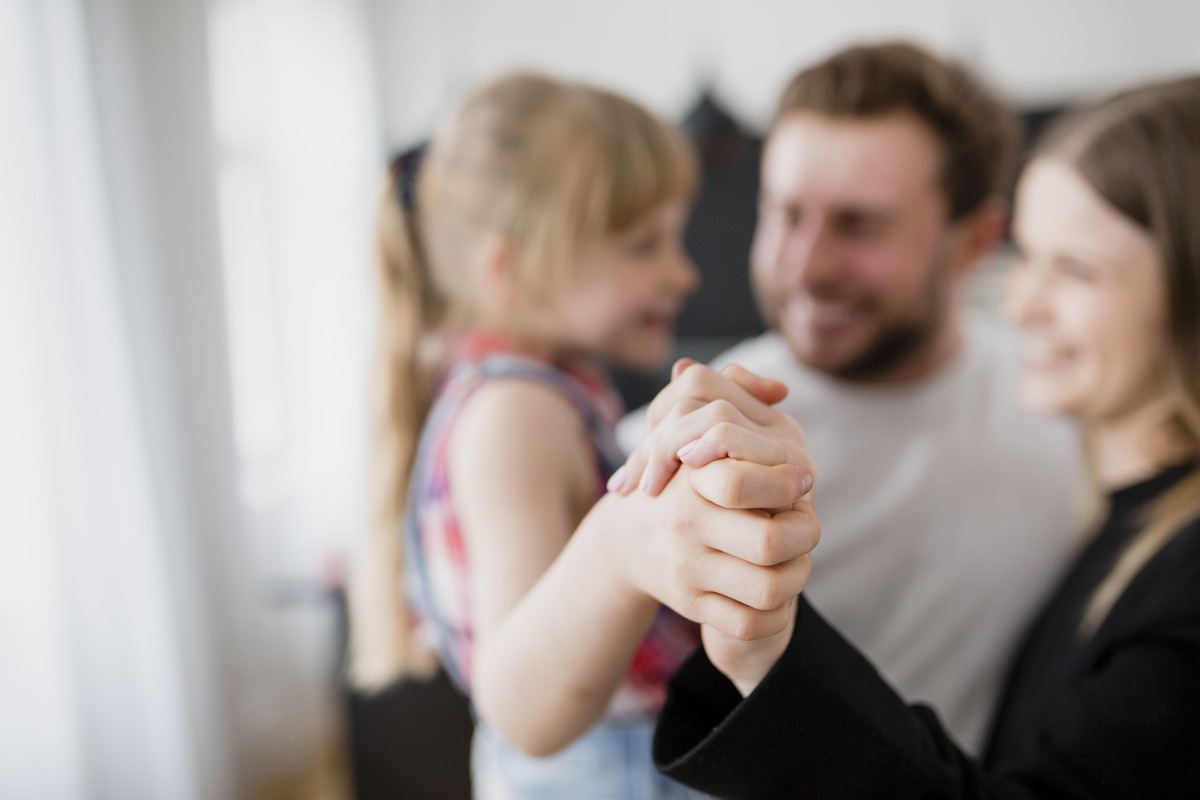 Representational image