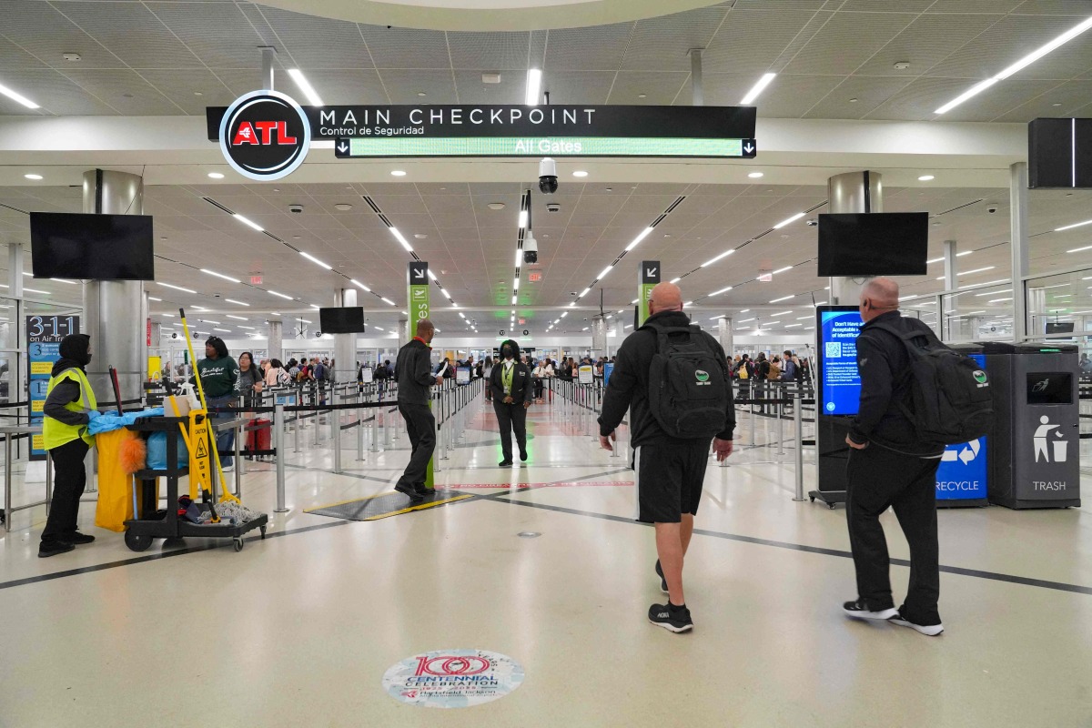 Lines are shorter as the morning continues at Atlanta Hartsfield-Jackson International Airport on March 26, 2026 in Atlanta, Georgia. Photo by Megan Varner / GETTY IMAGES NORTH AMERICA / Getty Images via AFP