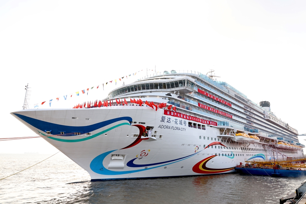 Cruise ship Adora Flora City departs for a sea trial from Pier 5 of Shanghai Waigaoqiao Shipbuilding Co., Ltd. in Shanghai, east China (Xinhua/Fang Zhe) 