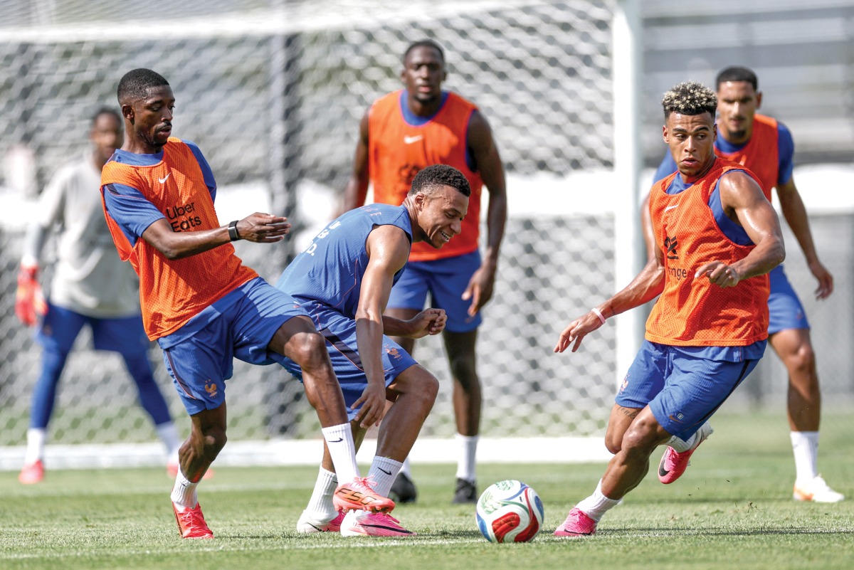 France’s players take part in a training session. 