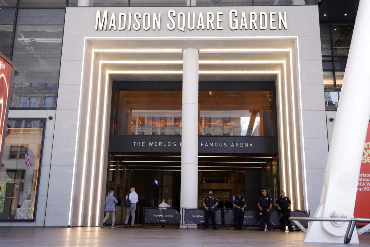 Police officers stand guard outside Madison Square Garden in New York on July 3, 2026. Photo by Leonardo Munoz / AFP