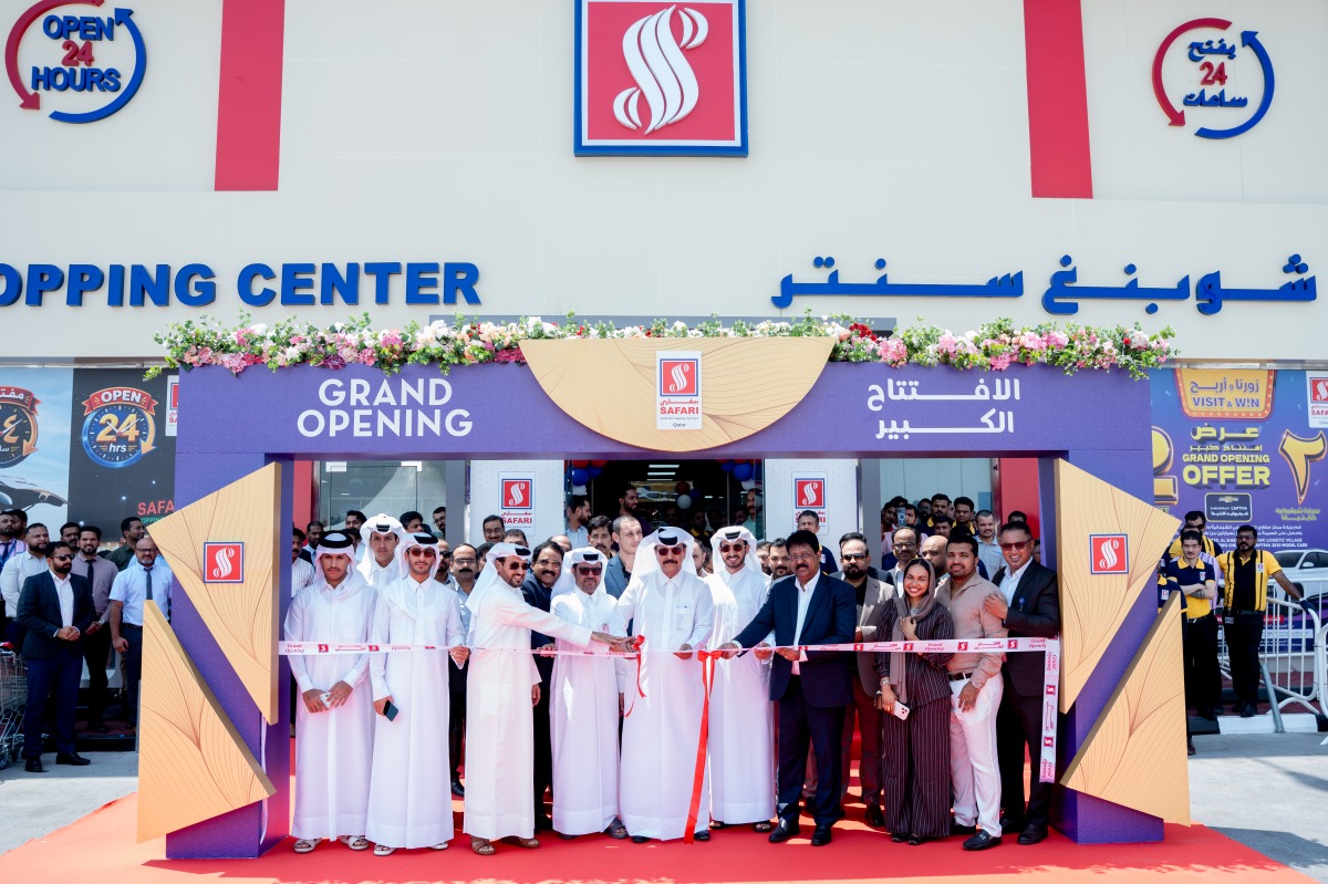 Chairman of Safari Group of Companies Hamad Dhafer Abdul Hadi Al Ahbabi along with others inaugurating the outlet.
