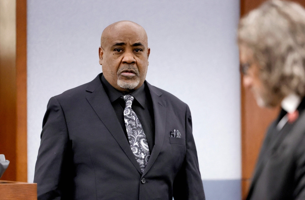 Duane Davis enters the courtroom before closing arguments in his murder trial, related to the 1996 killing of rapper Tupac Shakur, at Clark County District Court at the Regional Justice Center in Las Vegas, Nevada, on August 31, 2026.. (Photo by STEVE MARCUS / POOL / AFP)