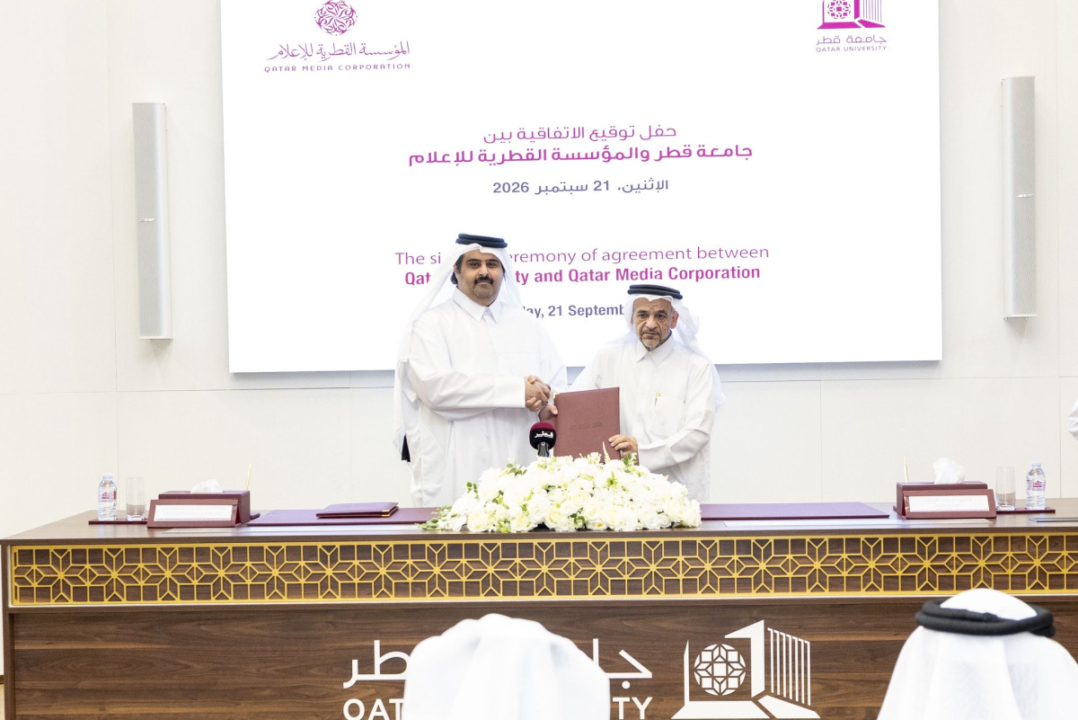 CEO of QMC, H E Sheikh Khalid bin Abdulaziz Al-Thani (left) and President of QU, Dr. Omar Al-Ansari at the agreement signing ceremony. 
