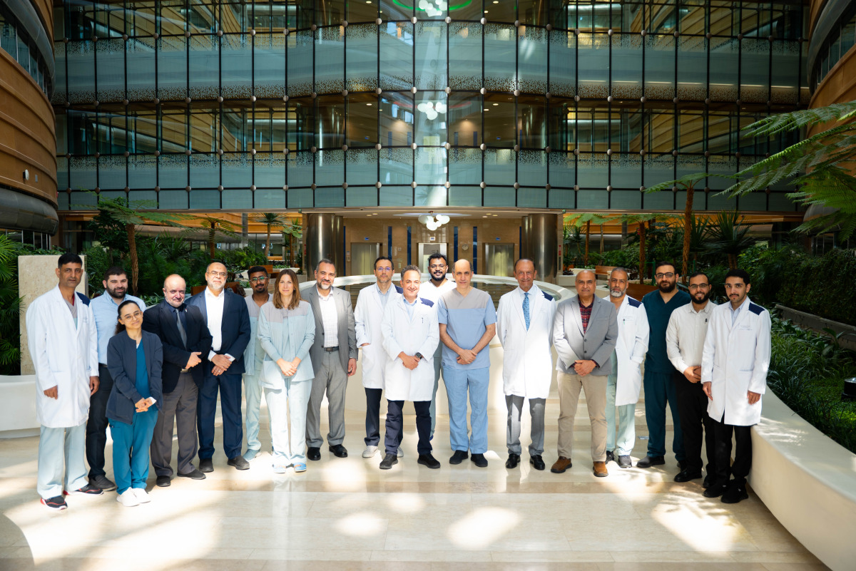 Sidra Medicine healthcare experts and officials.
