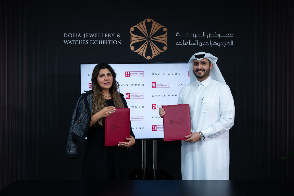 Chief Economic Empowerment Officer at the EAA Foundation, Mana Al-Ansari and General Manager, Middle East of David Webb, Amber Ahmed during the signing of the agreement.