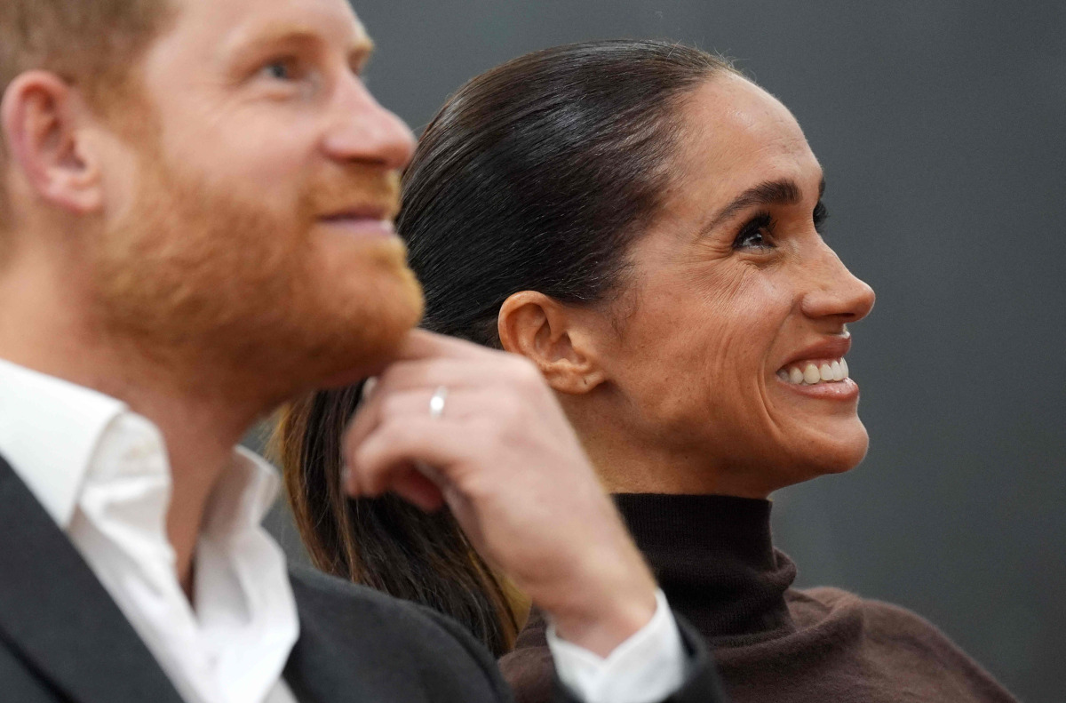 Britain's Prince Harry, Duke of Sussex and his wife Meghan, Duchess of Sussex, visit the Community Recording Studio (CRS) in Nottingham, central England on October 15, 2026. Photo by Joe Giddens / POOL / AFP